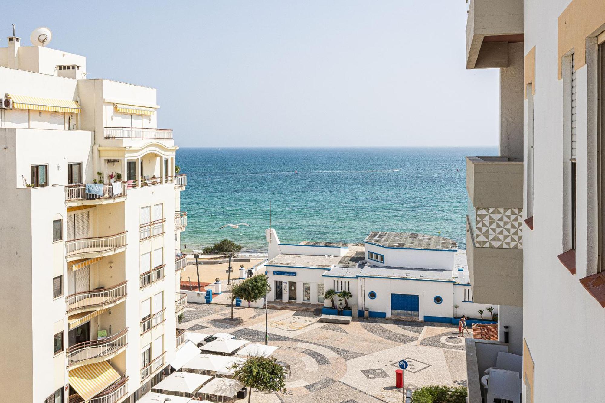 شقة Vieira Casino Armação de Pêra المظهر الخارجي الصورة